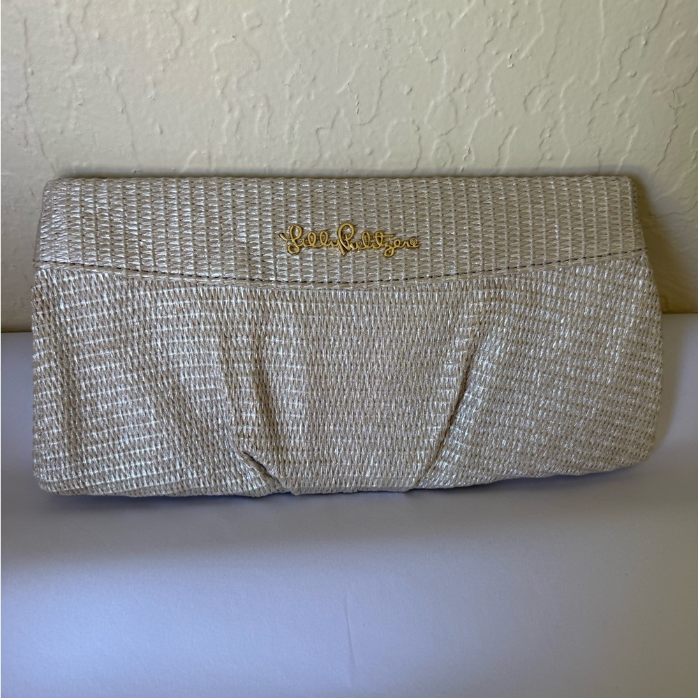 Lilly Pulitzer clutch